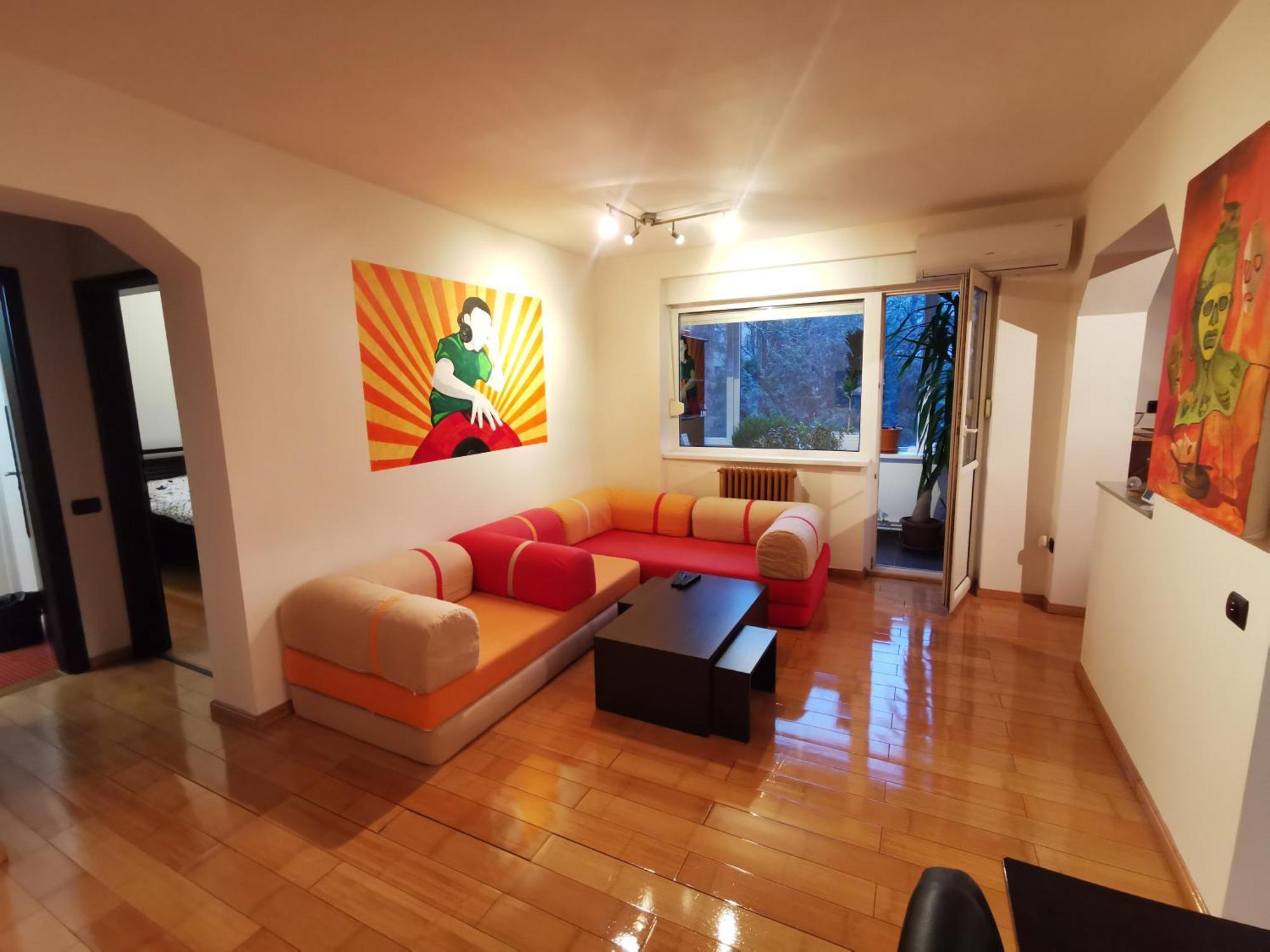 Comfy & Pleasant Apartment 10 Min Walk To Downtown Timisoara Luaran gambar